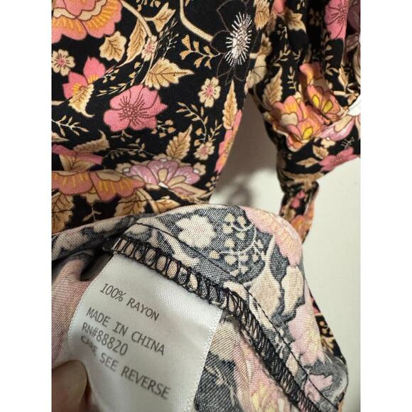 Cynthia Rowley Sm BOHO style blouse Floral design Cottagecore - Picture 9 of 9